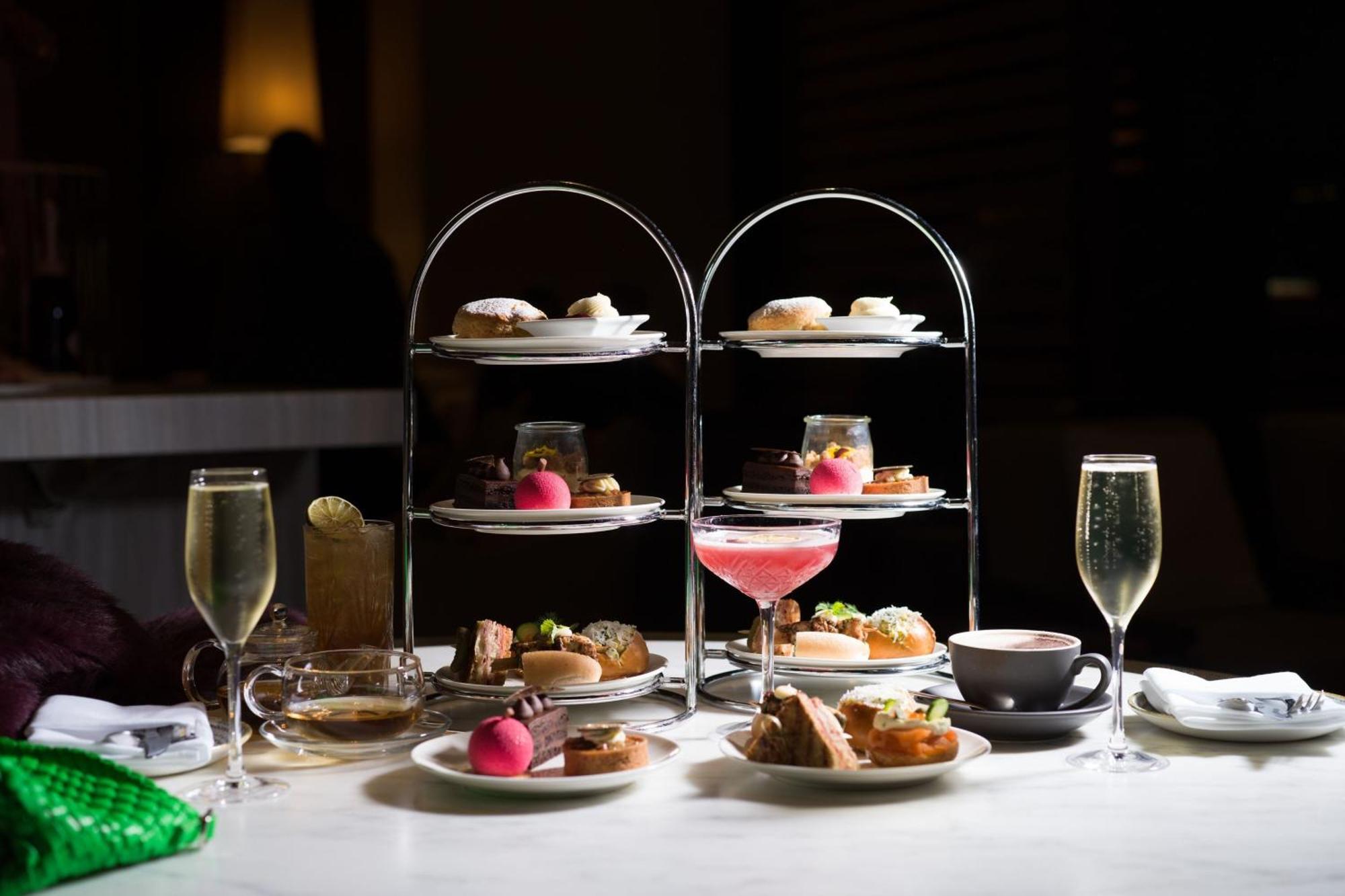 The Westin Perth Hotel Exterior photo Afternoon tea at the Langham