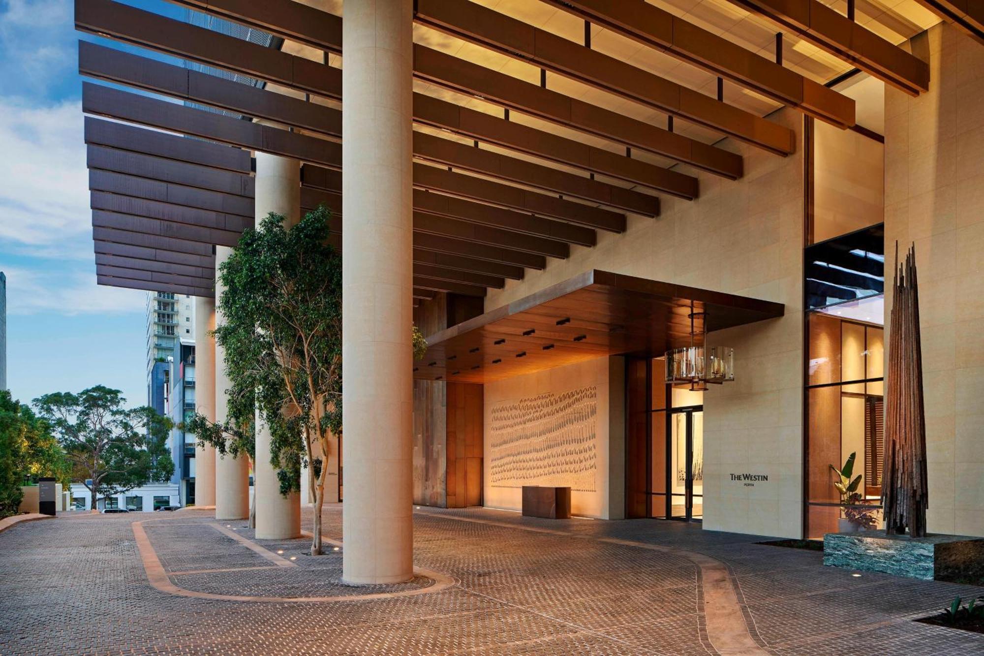 The Westin Perth Hotel Exterior photo The entrance of the hotel